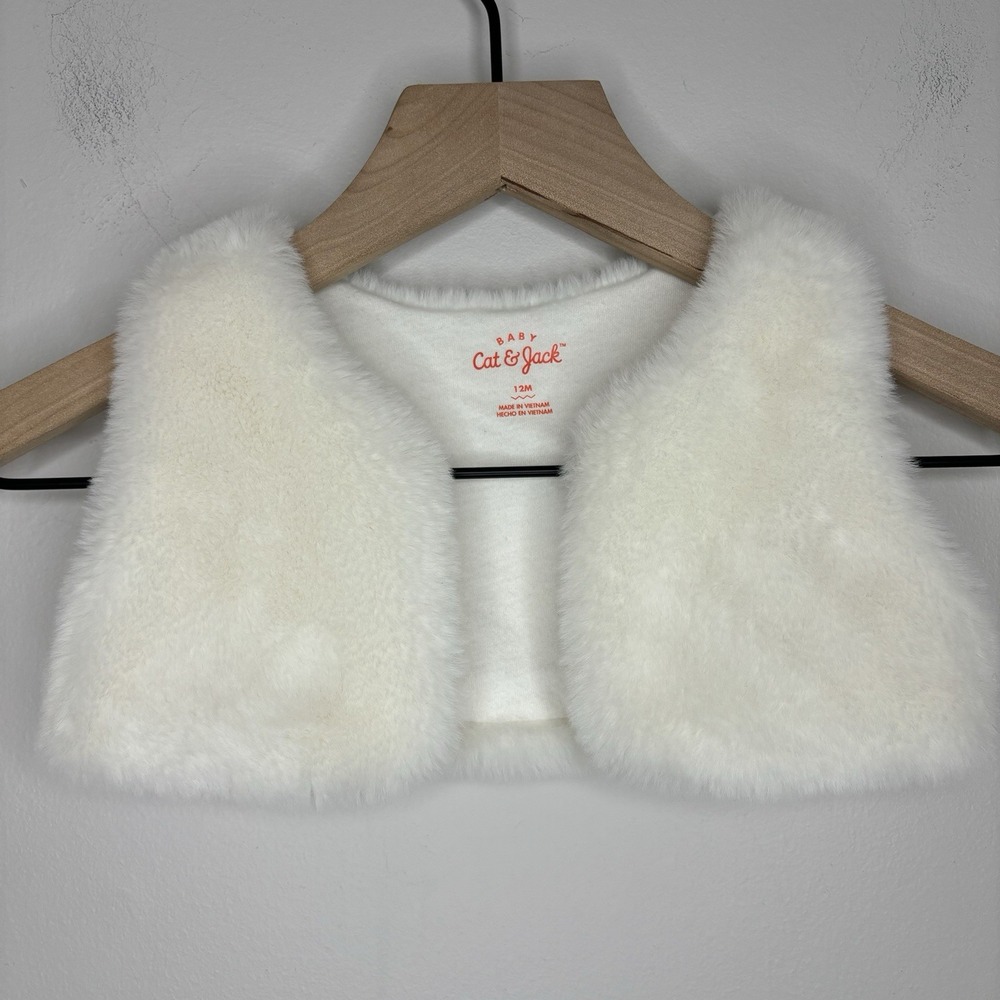 Cat And Jack‎ Faux Fur Vest White Ivory 12 Months Holiday Cropped Soft